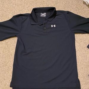 Under armor shirt black
